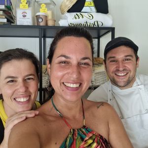 Alexandra, eu e o Pedro at Mr Portuguese Bakery in Faro