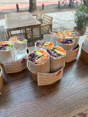 CATERING

sourkitchenhh@gmail.com at sour kitchen in Hamburg