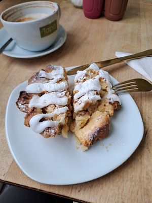 Bakewell Tart at Tapa Coffee and Bakehouse in Glasgow