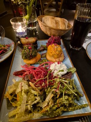  at SO RE Restaurant & Bar - Georgische Küche in Dusseldorf