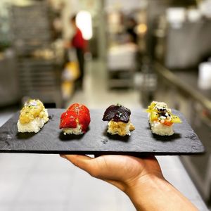 Cuarteto de sushis veganos  at La Cuina Gastrobar  in Valencia