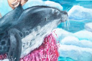 Nos da una perspectiva de nuestra posición en el mundo at Laura Torrico in Gijon