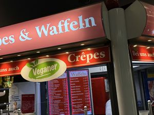 store front  at Crêperie Chris - Waffeln und Crepes - Kiosk in Mannheim