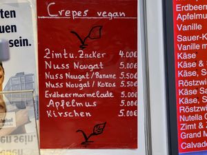 vegan menu  at Crêperie Chris - Waffeln und Crepes - Kiosk in Mannheim