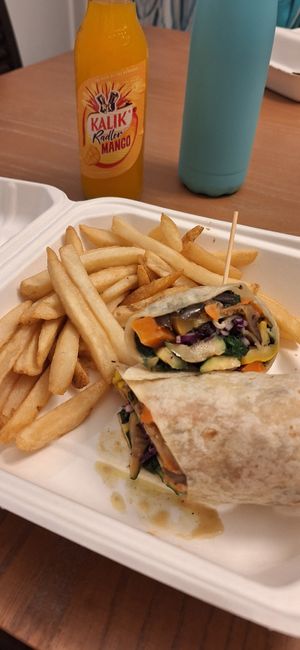 Veggie wrap at Murray‘s Deli in Nassau