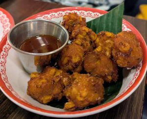 Khaopod Tod at Rosa's Thai Cafe in Cardiff