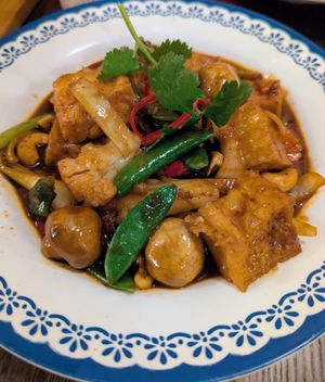 Pad Metmamuang - cashew stir fry at Rosa's Thai Cafe in Cardiff