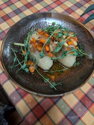 Vegan dumplings with vegan meat at Bernelių Užeiga - Gedimino in Vilnius
