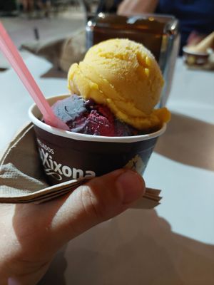 Mango (top) + black vanilla with raspberry (bottom) at Heladeria Antiu Xixona in Cullera