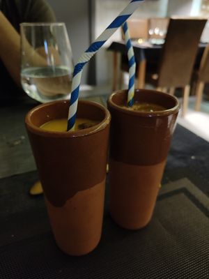 Zumo de mango at Indian Chef in Figueres