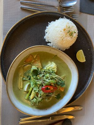 Green vegetable curryy  at Window To Asia in Funchal