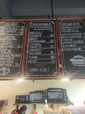 opciones at Borneo Rock Cafe in Semporna