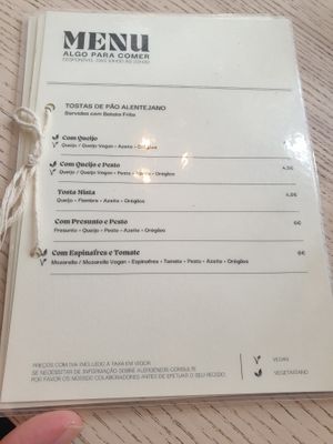  at Mono Cafe - 9.8 Gravity Climbing Lisbon in Lisbon