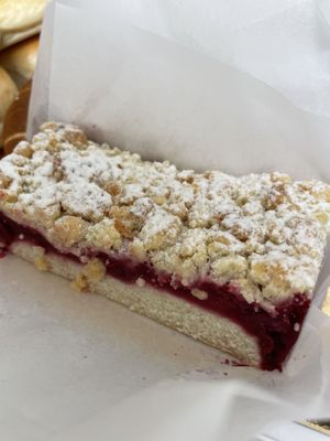 Streusel Kuchen Kirsch    at Mauel 1883 - Rudolfpl in Cologne