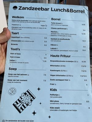   at ZandZeeBar  in Midsland