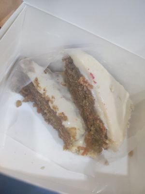 fell apart but the best carrot cake i've ever had 🫦 at Vegan House - Bukit Damansara in Kuala Lumpur