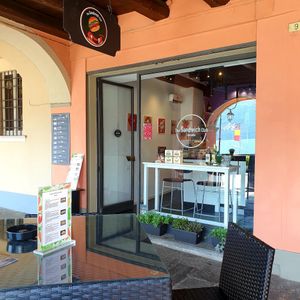  at The Sandwich Club in Cannobio