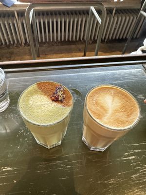 Matcha latte and coffee latte, both with vanilla soy milkk  at A Little Lost in Munich