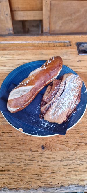 Cinnamon danish e pretzel roll at A Little Lost in Munich