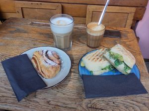Danish roll, avocado sandwich, caffe latte, flat white at A Little Lost in Munich