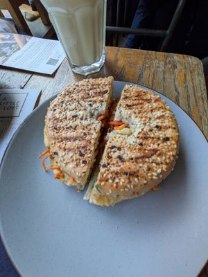 Hummus Bagel at A Little Lost in Munich