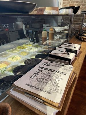 Order   at Rich ‘N Greens - Friesenwall in Cologne