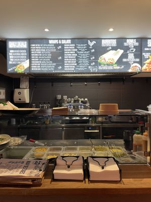 Salad bar   at Rich ‘N Greens - Friesenwall in Cologne