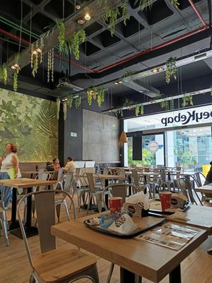 Local at Beykebap - Centro Comercial Nervión in Sevilla