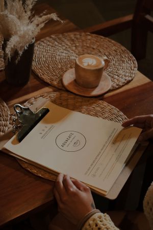 Menu en Ingles y Espanol at Aguacate Veggie Bar in Oaxaca