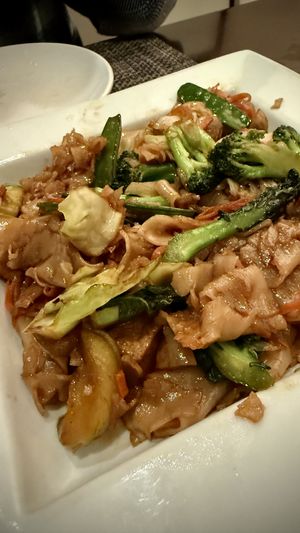 Pad seew  at Thailicious in Longwood