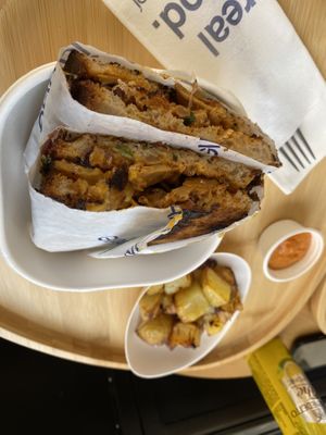  Oh my sandwich! (Planted based chicken sandwich)  at GIARDÍ  in Milan