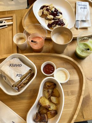   at GIARDÍ  in Milan