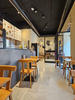  at GIARDÍ  in Milan