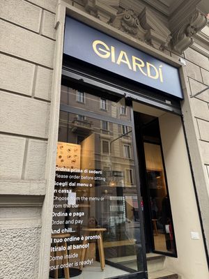  at GIARDÍ  in Milan