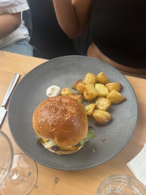   at GIARDÍ  in Milan