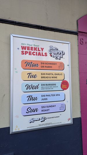  at Mama B's in Chippendale