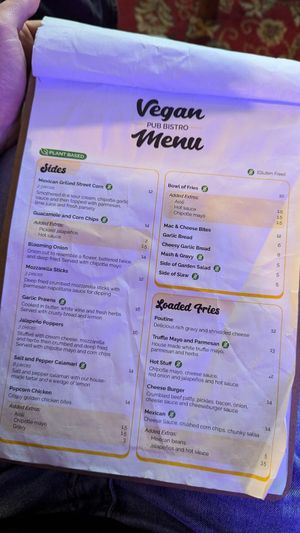  at Mama B's in Chippendale