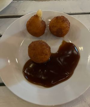 Mashies  (2023)  at Mama B's in Chippendale