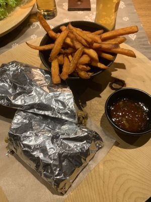 Veggie wrap  at Gassl Bräu in Klausen