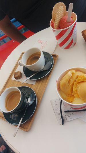  at Gaston in Brussels