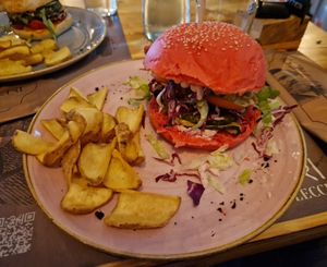 Vegan Barbie Burger at Ibirrattieri Lecce in Lecce