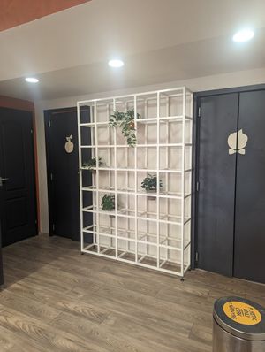 Toiletten at Hummus Bar in Szeged