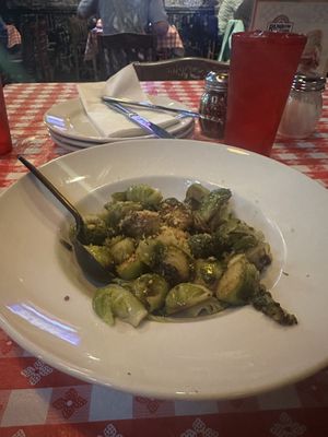   at Gino‘s East in Chicago