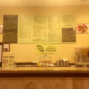 the menu at Fresh Bites in Tampa