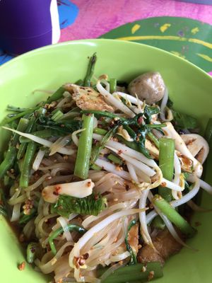   at Cut Vegetarian Food - เจียระไนอาหารเจ in Nakhon Pathom