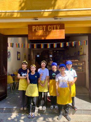  at Port City Bagels 베이글 in Hoi An