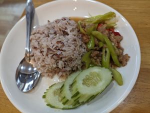 Stir fried chili with mince at Suankrua Organic Food in Surat Thani