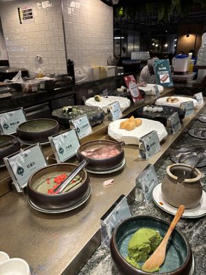 Sushi  at Fruitful Food - 果然匯 (Kaohsiung Dream Mall Branch) in Kaohsiung