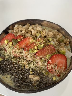The vegan matcha overnight oats  at Zen Press Juice in Alexandria