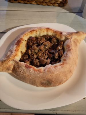 Adjaruli with mushrooms at Retro in Batumi